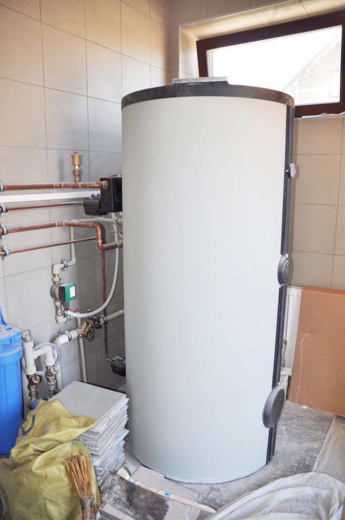 Unvented hot water cylinder new installation